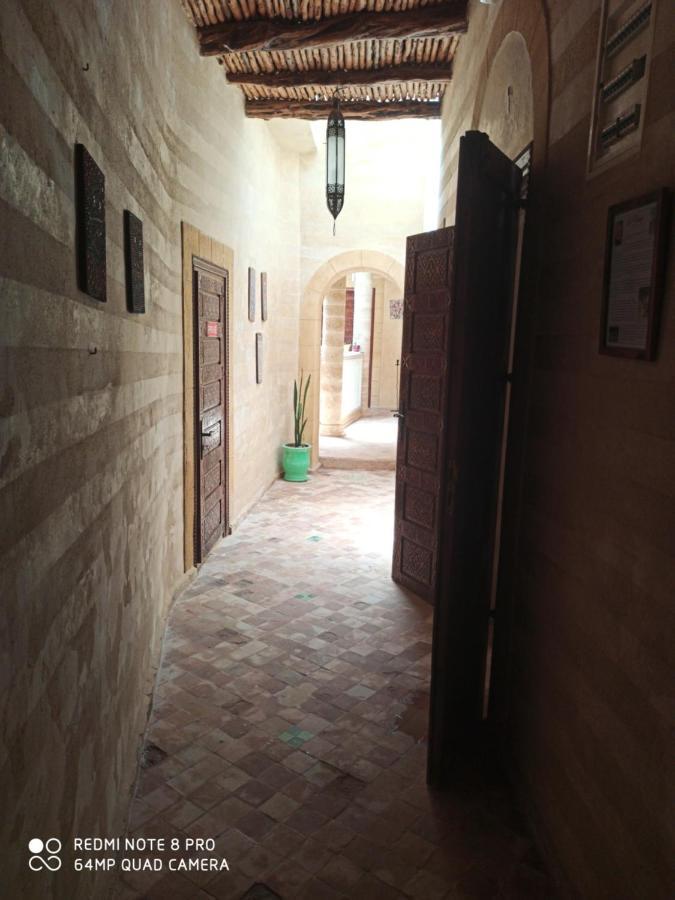Riad La Rose Des Vents Эс-Сувейра Экстерьер фото