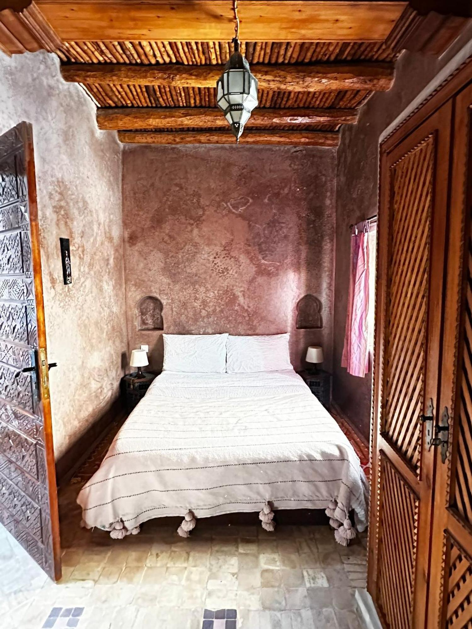 Riad La Rose Des Vents Эс-Сувейра Номер фото